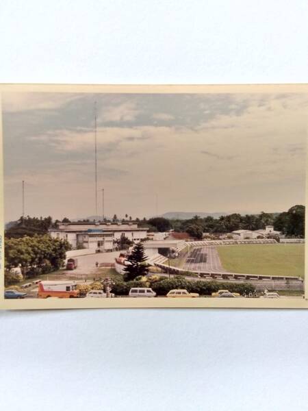 Stesen Radio Malaysia di Kajang dan sebelahnya Stadium Kajang , foto tahun 1990 Stesen Radio Malaysia di Kajang dan sebelahnya Stadium Kajang , foto tahun 1990