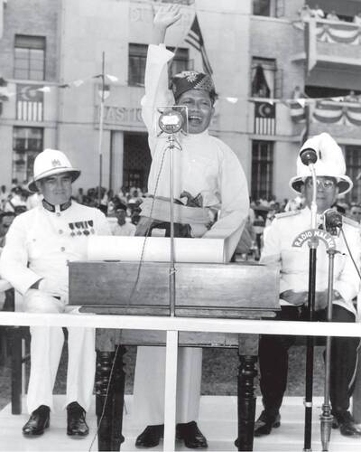 31 Ogos 1957: Ketua Menteri Melaka, Dato Osman bin Talib