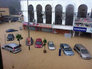 banjir_di_kajang2.jpg