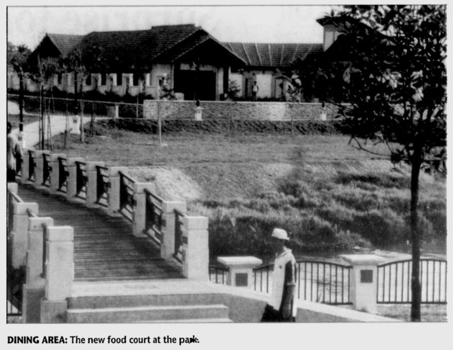 nst-2003-07-01-tasikcempaka-foodcourt.png