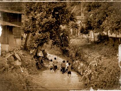 Sungai Bangi, di perkampungan