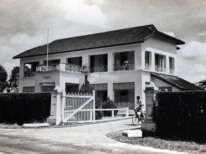 stock-photo-hospital-daerah-kajang-179020.jpg