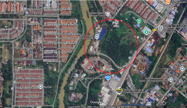 Kemungkinan lokasi Kampung Rekoh, kini? (Jarak dekat, berdasarkan Google Maps)